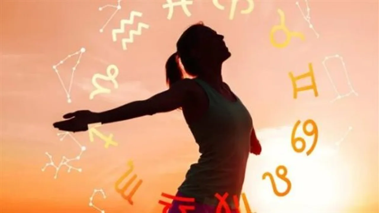 تأثير النجوم.. ضغوط العمل وتراجع المناعة يهددان استقرار مواليد الأبراج اليوم